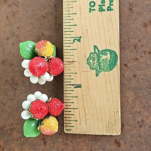 VINTAGE Germany Earrings - Picture 9 of 12